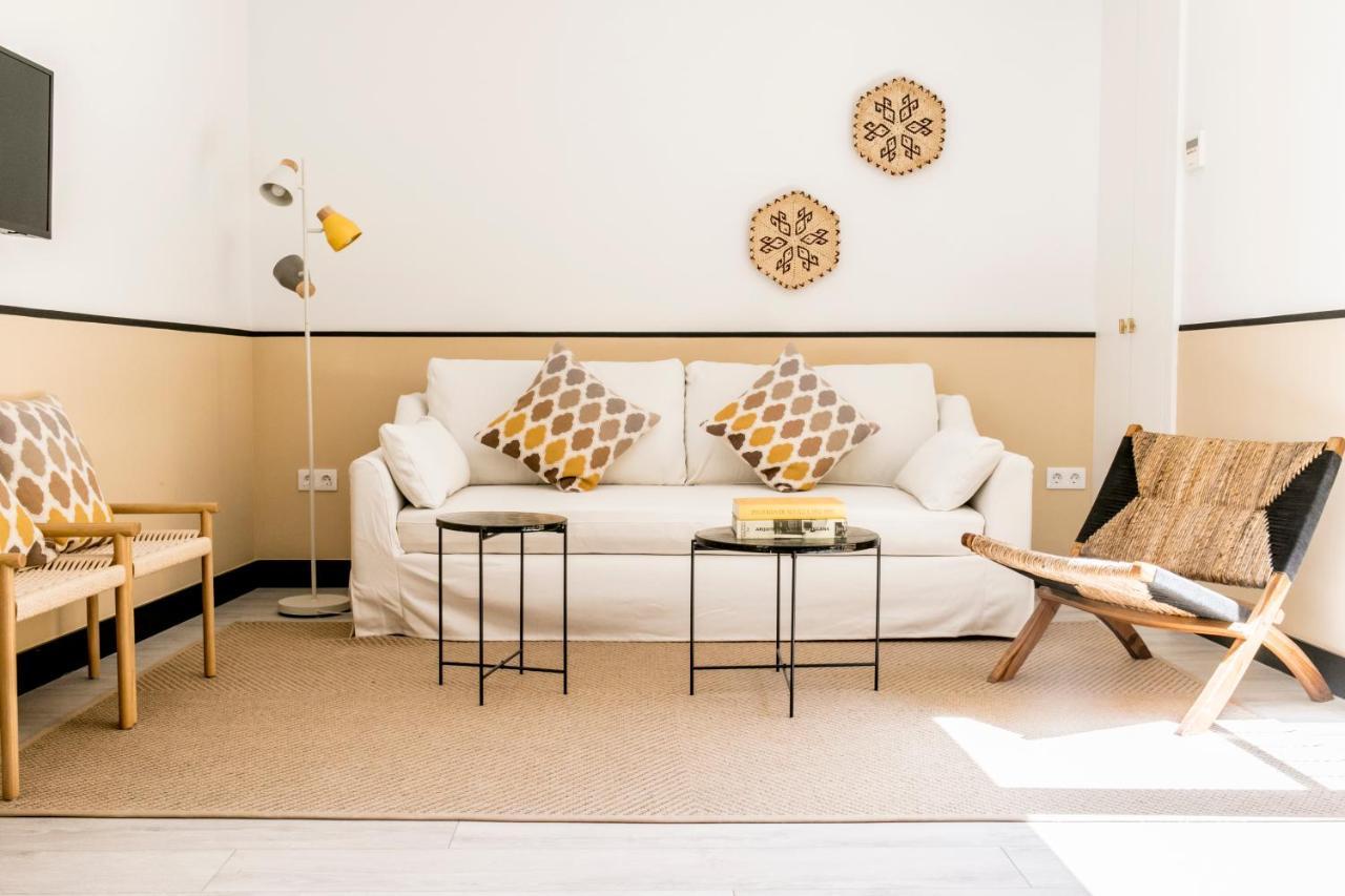 Pasaje Zamora Apartamentos セビリア エクステリア 写真